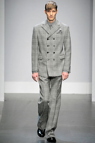 Gianfranco Ferre / - 2010-2011